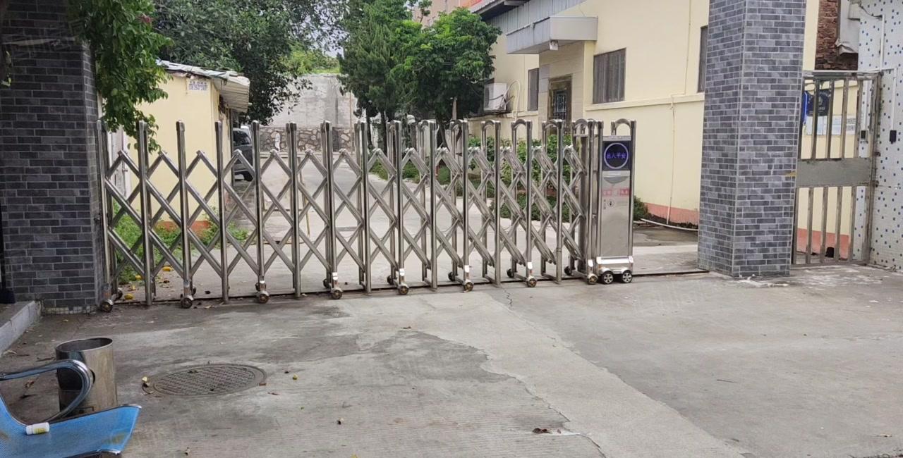 清溪三中工业区一楼2百5百8百1千平红本独院仓库厂房出租分租