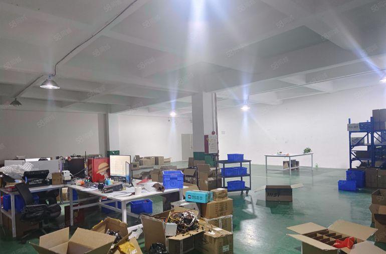 可电池！电大！清溪楼上精装修标准2200平厂房出租，水电齐全