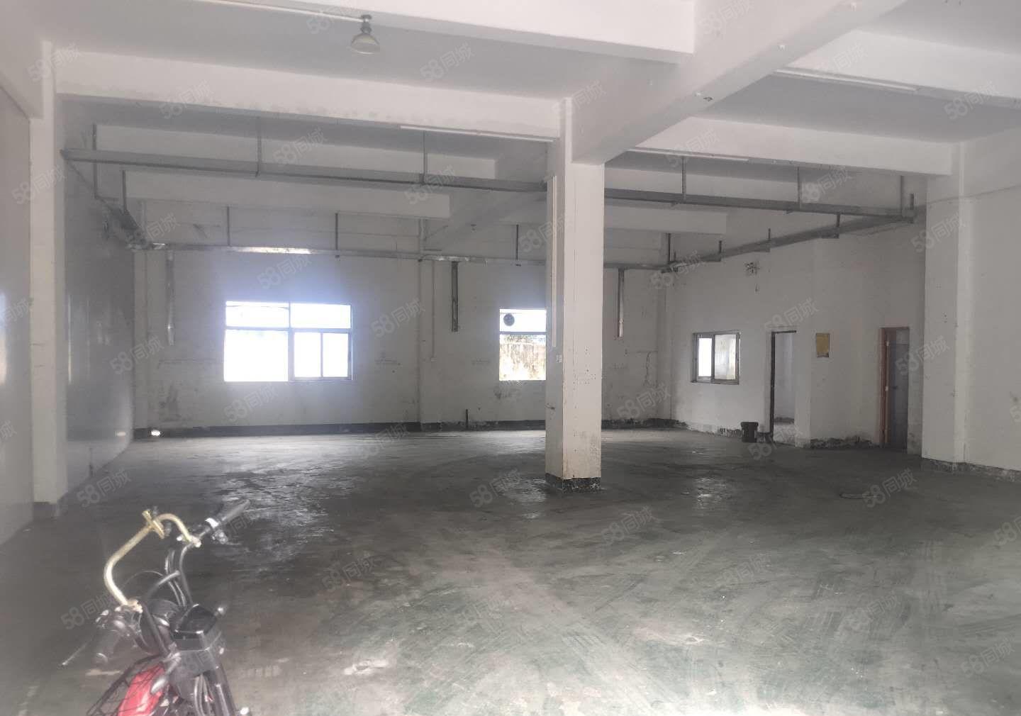 清溪大利银湖工业区附近新空一楼300平方原房东厂房出租