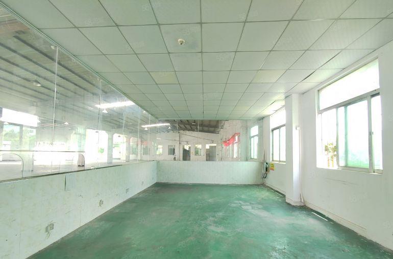 清溪镇大利村原房东钢构厂房1980平，亏本出租，水电齐全