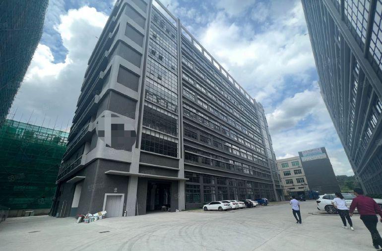 清溪高速路口旁 原房东全新厂房12500平招租 1450平起