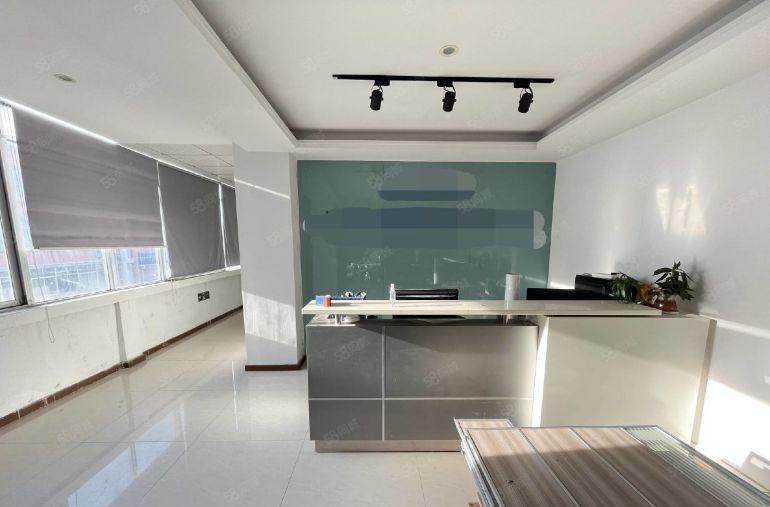 清溪大埔2650平可分精装修低价厂房仓库无尘车间一楼楼上出租