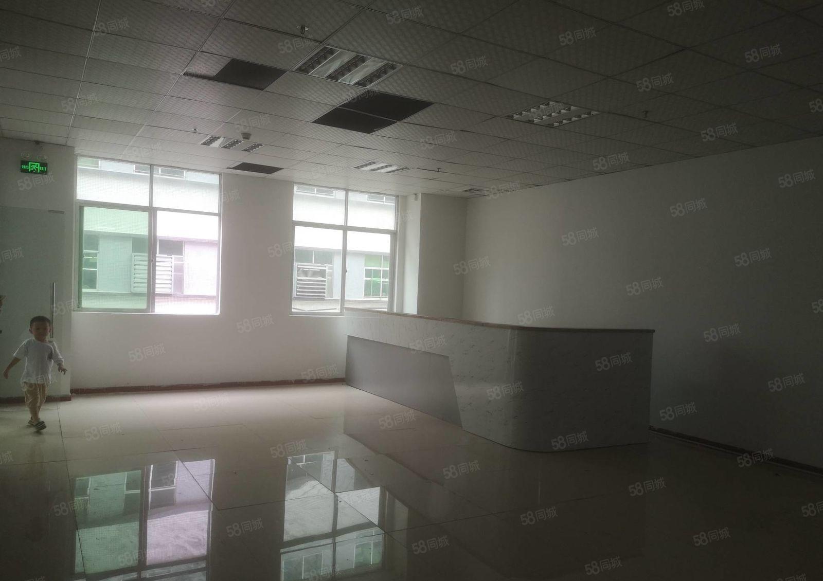 可做电池清溪镇三中村 厂房每层1683平方300起租 带装修