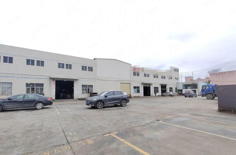 清溪三中村外环高速出口工业园新出独栋钢厂房2100平方9米高