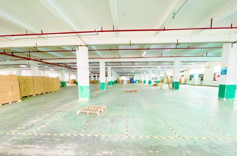 清溪原房东楼上2000平实际面积两吨电梯便宜厂房出租