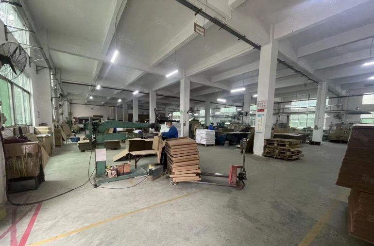 独门独院标准厂房三栋13F 2500平米出租