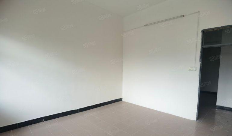 三星一楼400平加二楼200平办公室低价出租可做贸易小加工