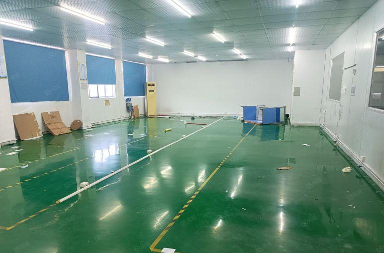 清溪上元楼上面积3500平方，可分租，9.8元，精装修