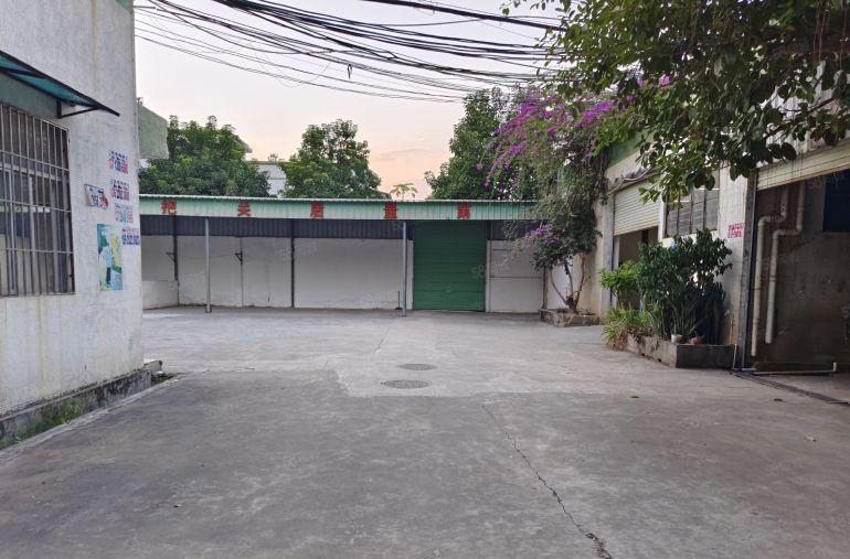 清溪土桥新出原房东，经典小独院1900平，带航车厂房出租