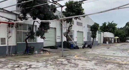深圳市光明出租独院单层钢结构3000平 废铁废纸打包五金抽粒