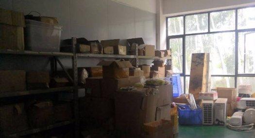 凤岗竹塘临近清溪出租楼上拎包入驻水电齐全厂房650