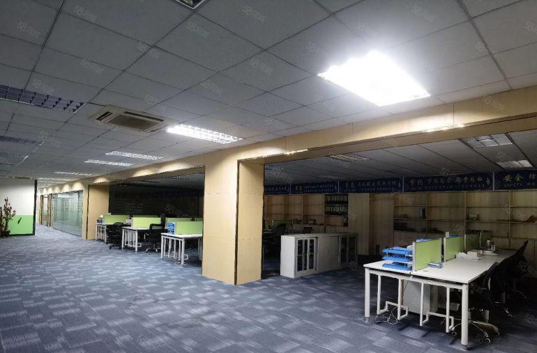 横沥25000平原房东现成装修办公室水电齐全标准独院厂房出租