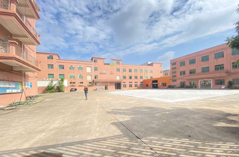 横沥  原房东  独院厂房出租  适合电子五金模具家具等