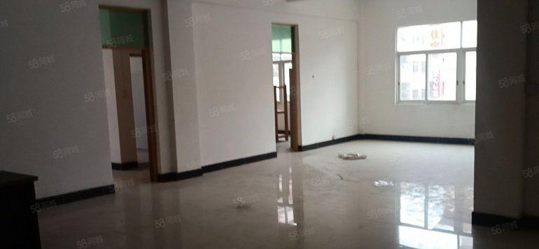 横沥西城1楼1000平低价厂房出租，高6米适合CNC模具注塑