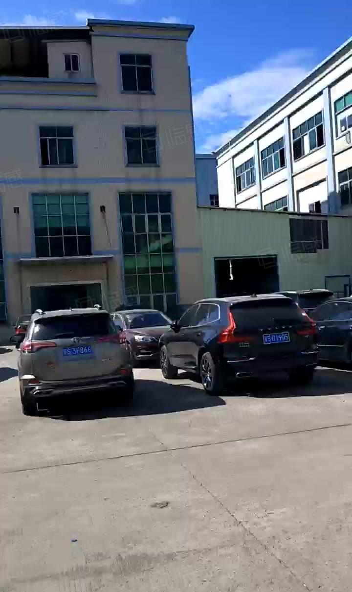 横沥镇原房东无公摊厂房出租一二楼2400平带航车办公室500