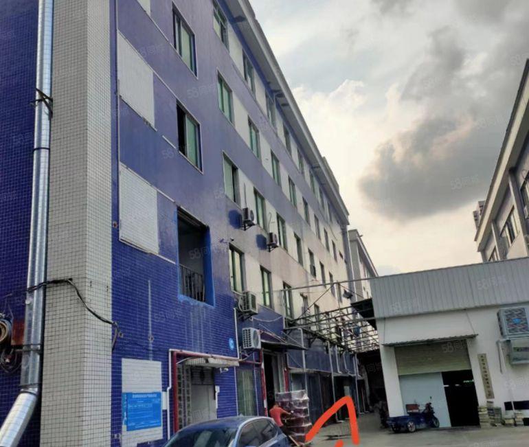 横沥模具城出租一楼二楼带装修模具五金注塑设备包装低价