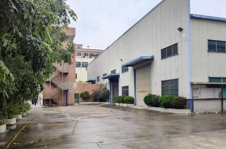 横沥模具城东部快速下原房东重工业钢构带牛角现成10吨航车厂房