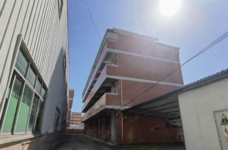 横沥6000平钢构现成装修办公室水电齐全实际面积独院厂房出租