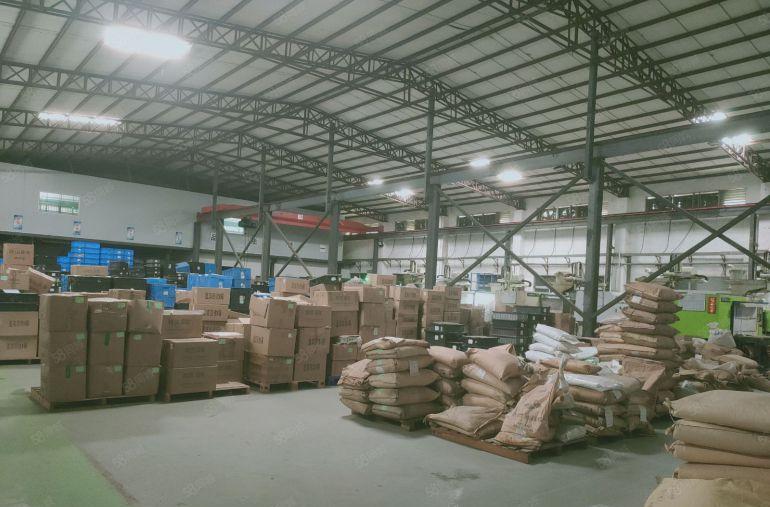 横沥镇原房东独门独院厂房出租1700平，租金18，现成水电