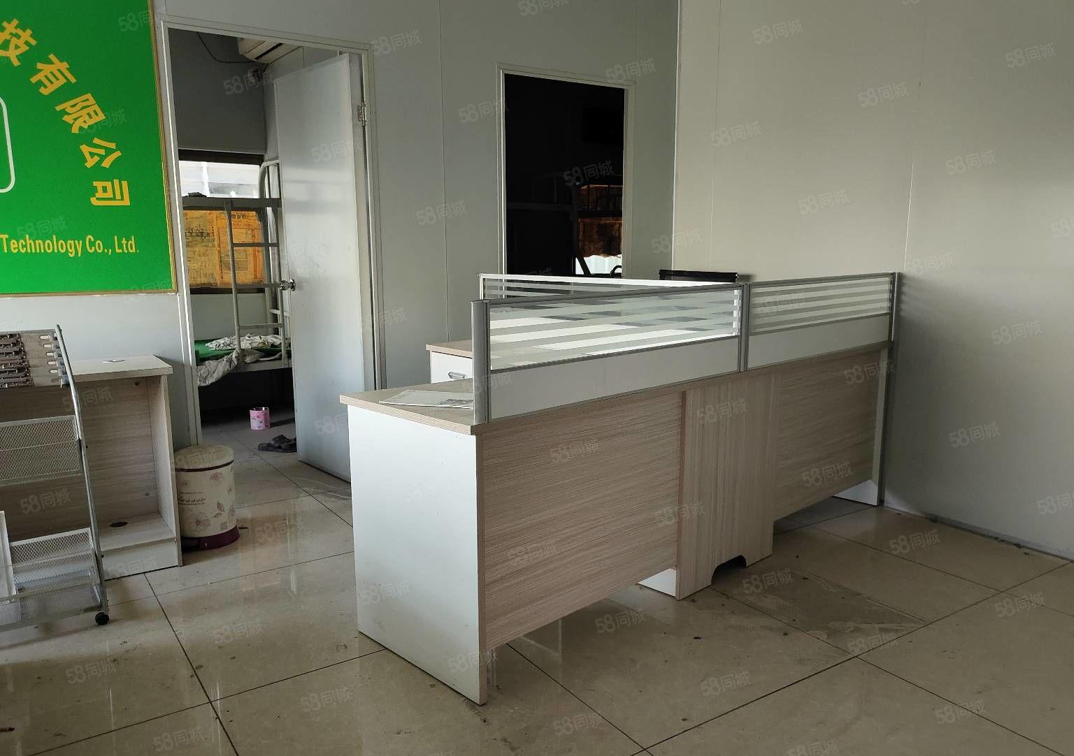 横沥石涌工业区厂房出租钢构850平带现成行车