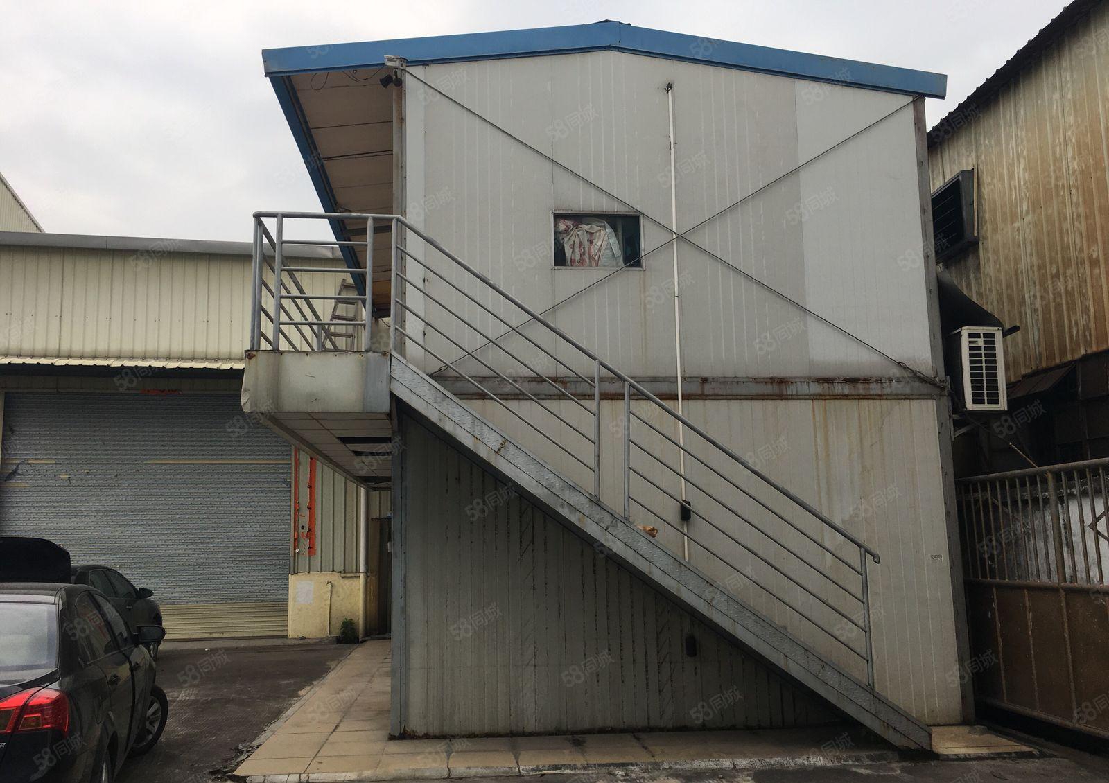 横沥镇新出钢结构厂房2000平方带办公室宿舍空地800