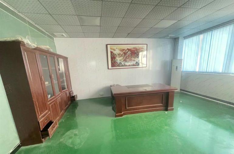 横沥仅租11元，抄底，原房东独门独院标准厂房0公摊空地非常大