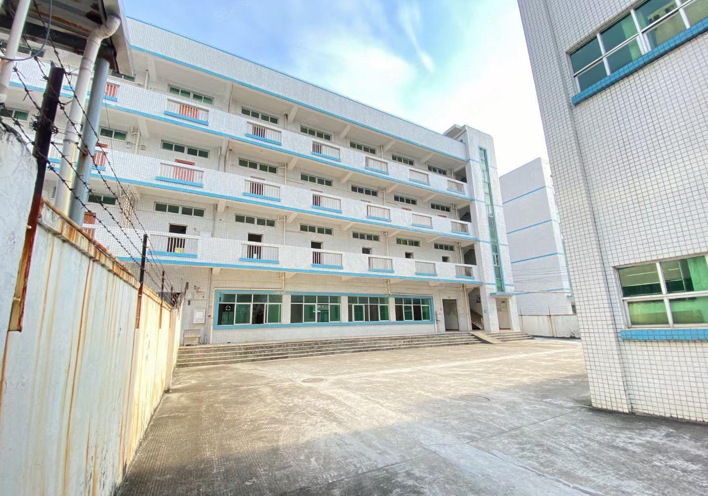 横沥镇新空出9成新花园式独门独院6200平方可办环评