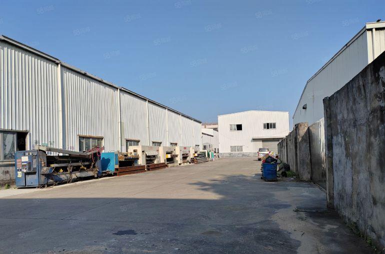 横沥镇西城工业区单一层钢构3250平滴水8米中间无柱子可分租