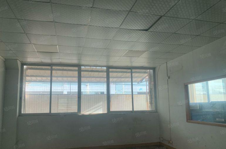 横沥镇靠近石排一楼6米高2000平厂房低价出租