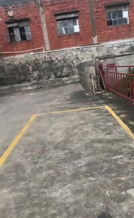 横沥镇本地房东独院厂房招租单一层钢构实际面积无公摊工业用地