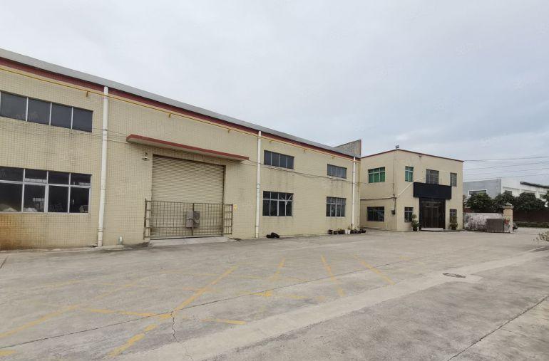 沙田新出原房东单一层独院厂房出租，面积2800平方，可分租。