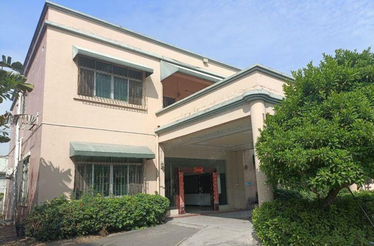 原房东独院单一层钢构，空地大免费使用，大小车随意进出，形象好