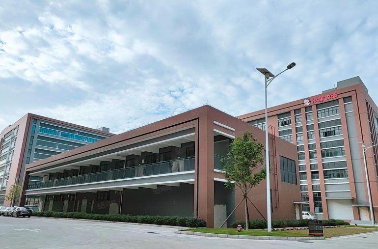 沙田全新厂房出租，玻璃幕墙，高端写字楼形象，2000起分