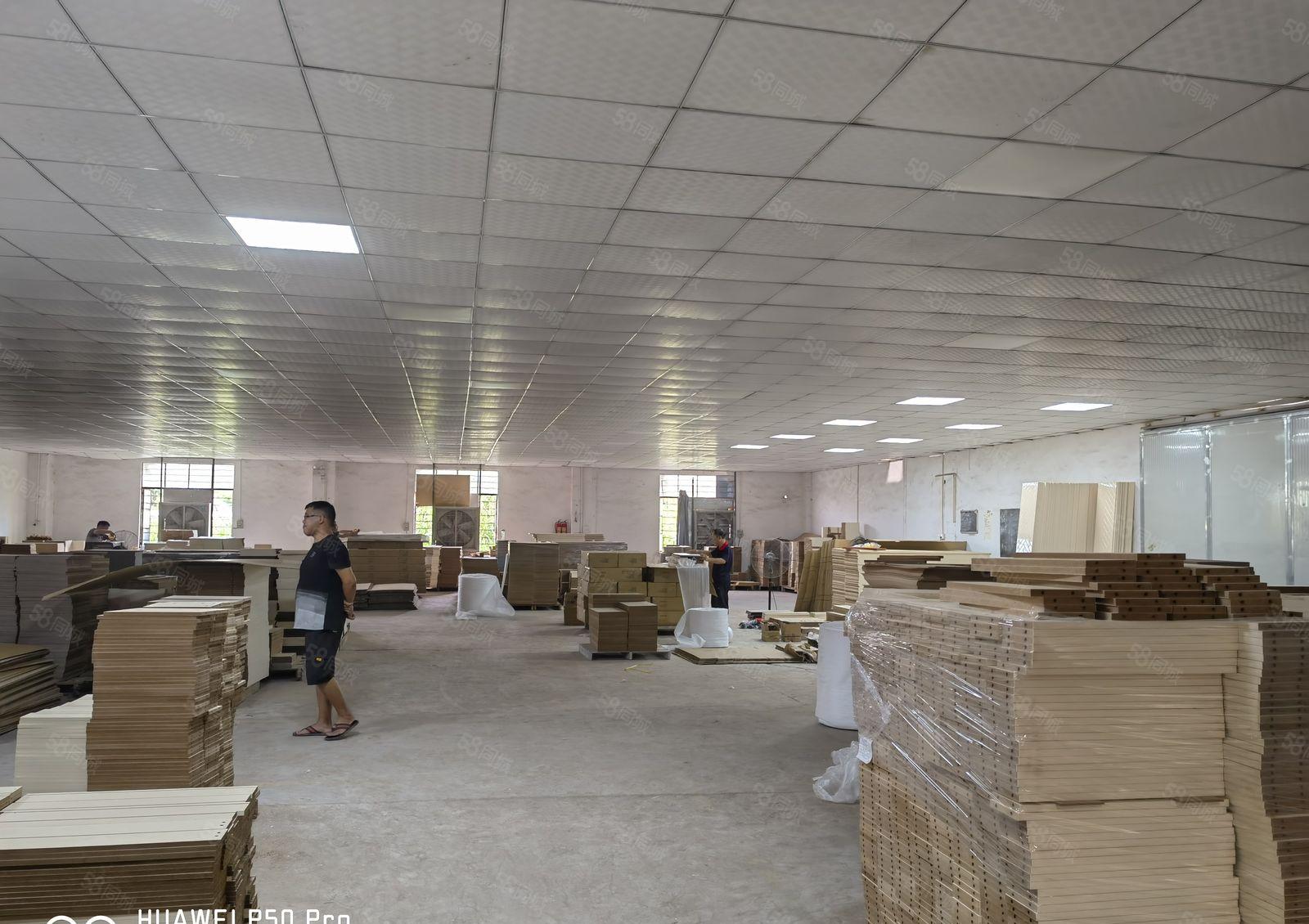 实际面积出租单一层2000平滴水6米 空地超大 可通21米车