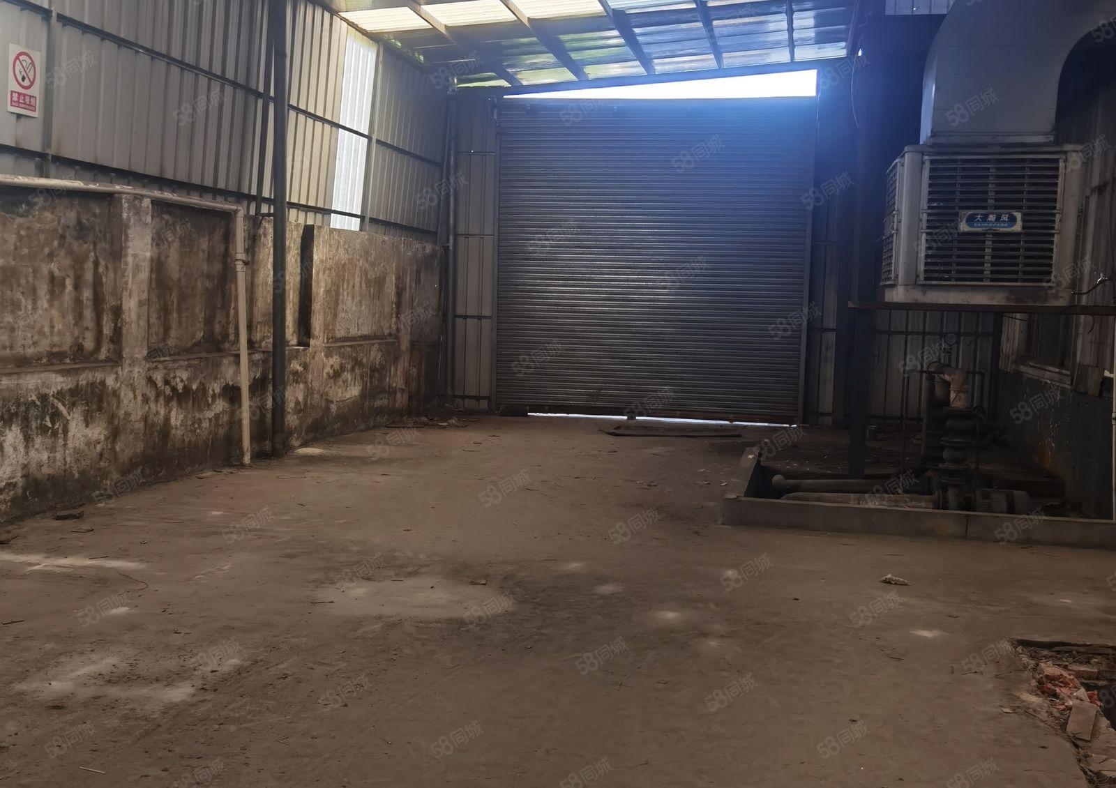 原房东小独院1000平方出租，小加工小仓库