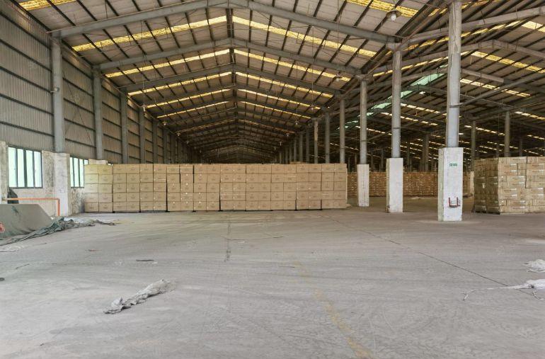 麻涌低价仓库单一层9000平滴水11米带平台厂房，可分租