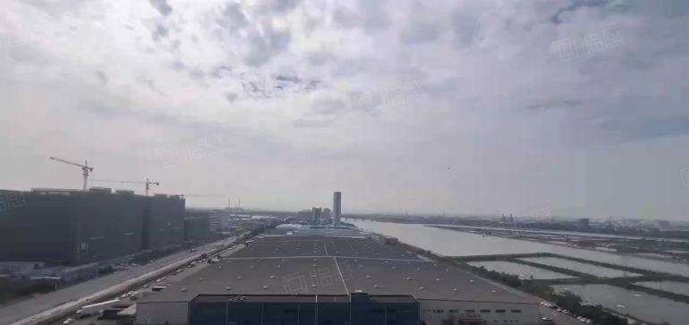 原房东厂房实际面积出租， 电镀酸洗氧化蚀刻表面处理。