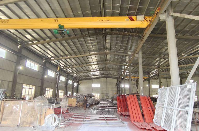 桥头新出原房东钢构小独院 滴水9米 只租10块