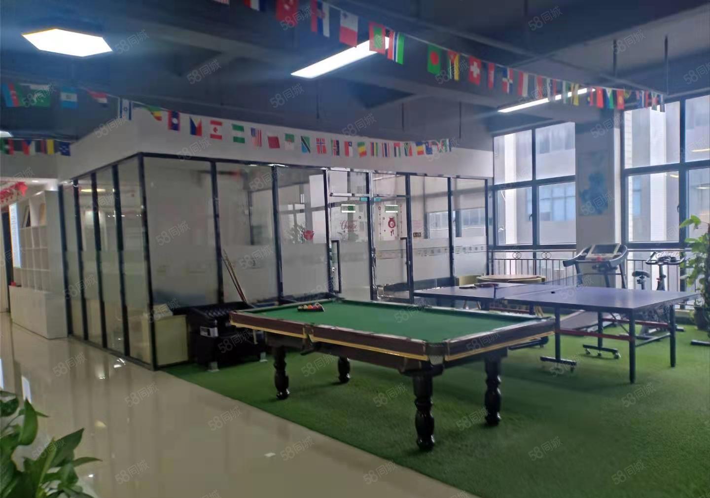 桥头镇新出工业区分租现成办公室800平方，精装修低价出租