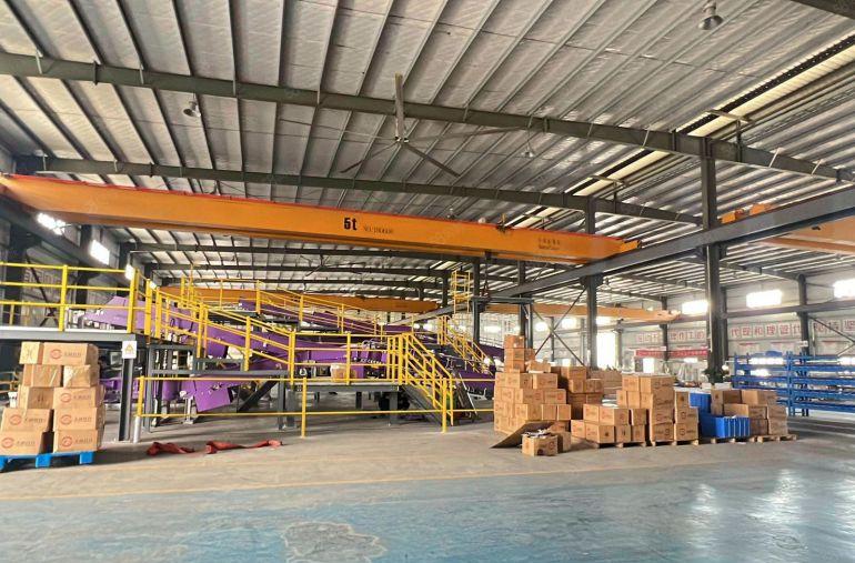 桥头镇原房东单一层钢结构6200平方。