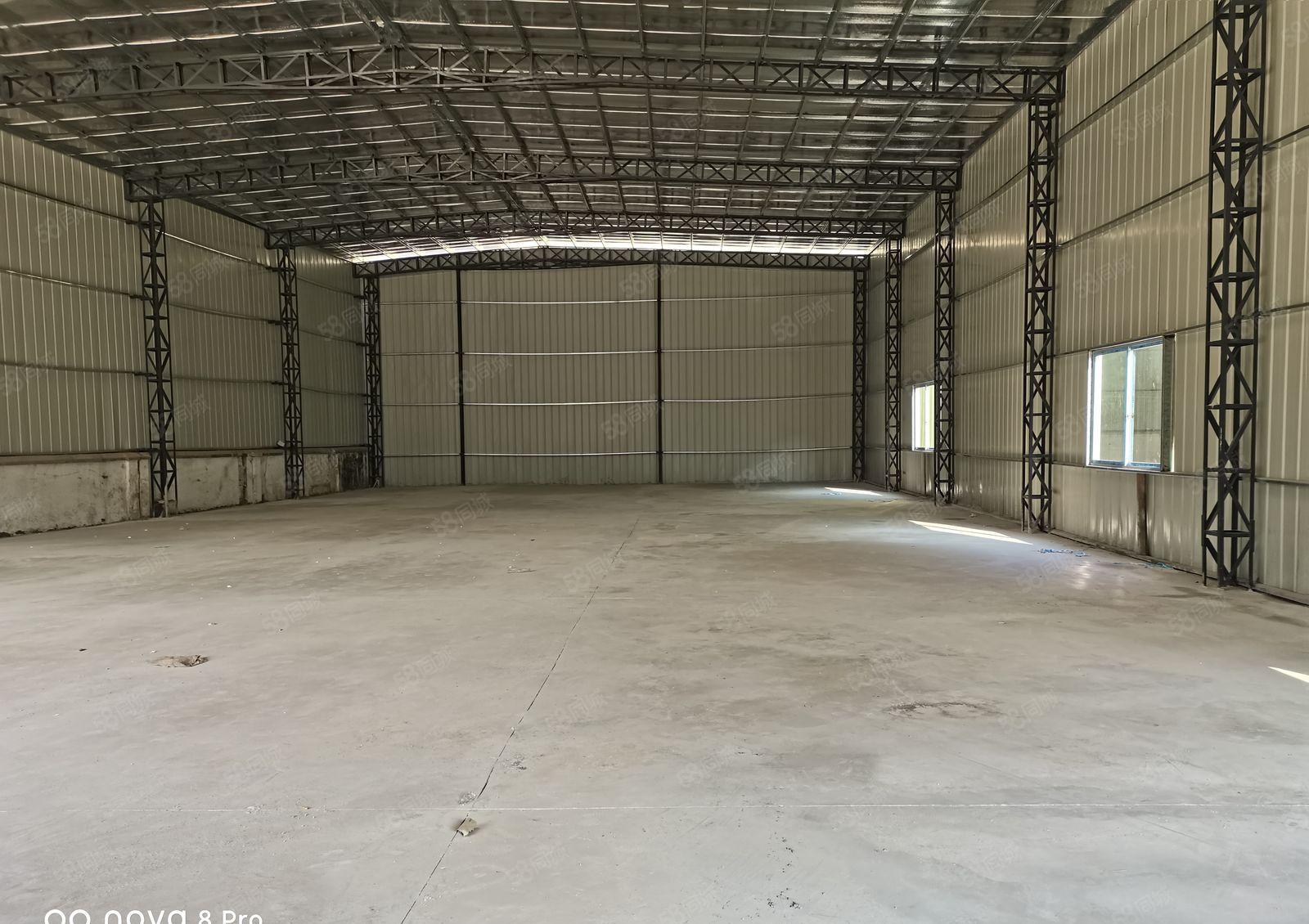 桥头镇新出钢构小独院厂房，分租750平方！水电齐全价钱便宜