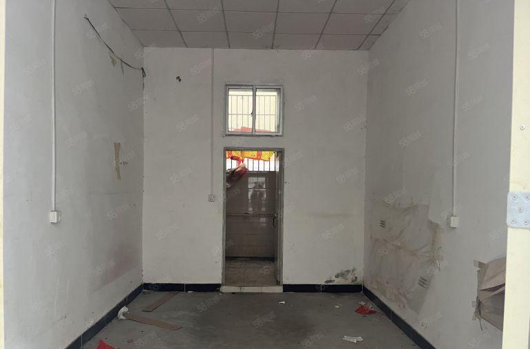 急租桥头新出小独院适合抽粒注塑五金冲压家具机械设备仓库小污染