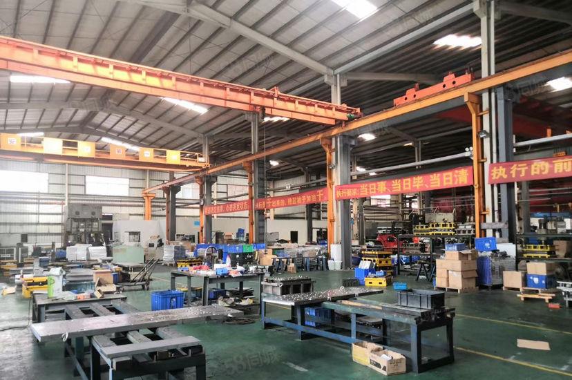 桥头镇新空出独门独院砖墙到顶单一层厂房2000平方价钱便宜