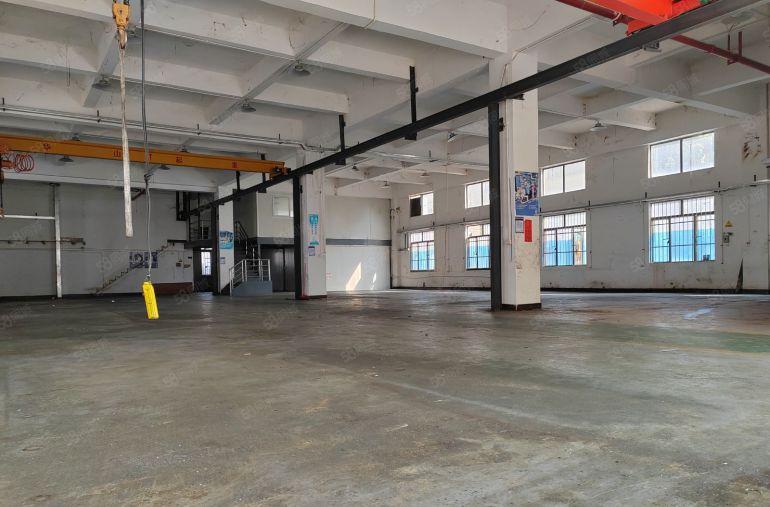 桥头田新原房东水电齐全带装修有电梯有办公室停车方便电费自交