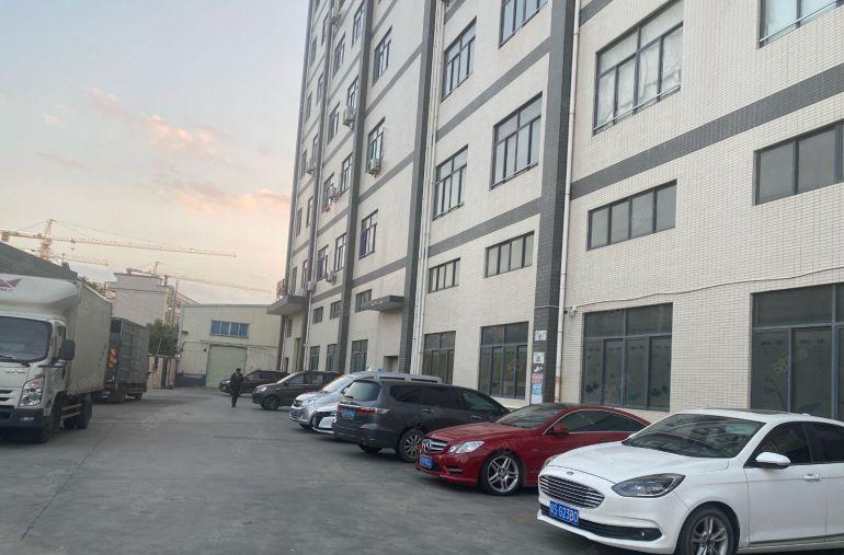 桥头镇新出一楼1000平米，6米高有行车。