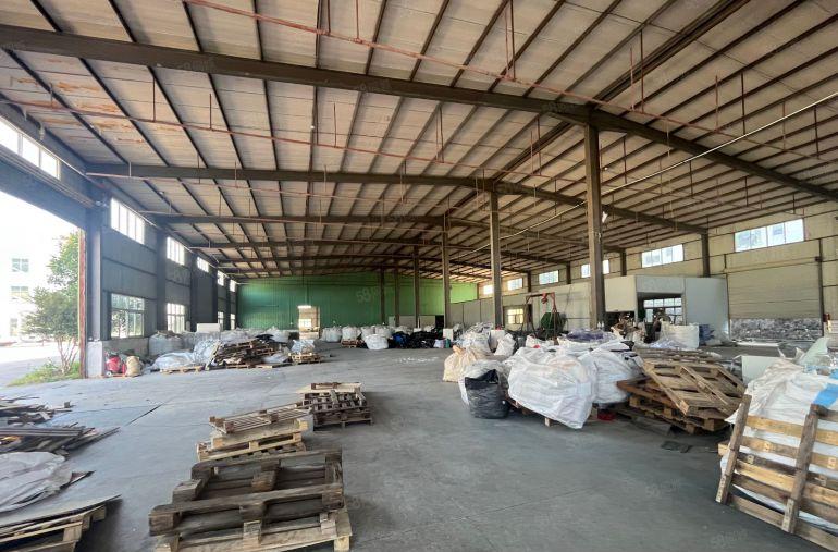 桥头新出空地超大原房东钢结构小独院2000平适合各行各业