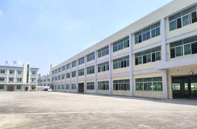 东坑镇新出二楼2000方仅租10平方大小好分租交通方便