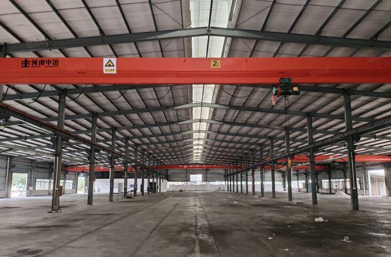 东坑镇新出原房东独院6000方工业用地，周边配套设施齐全。