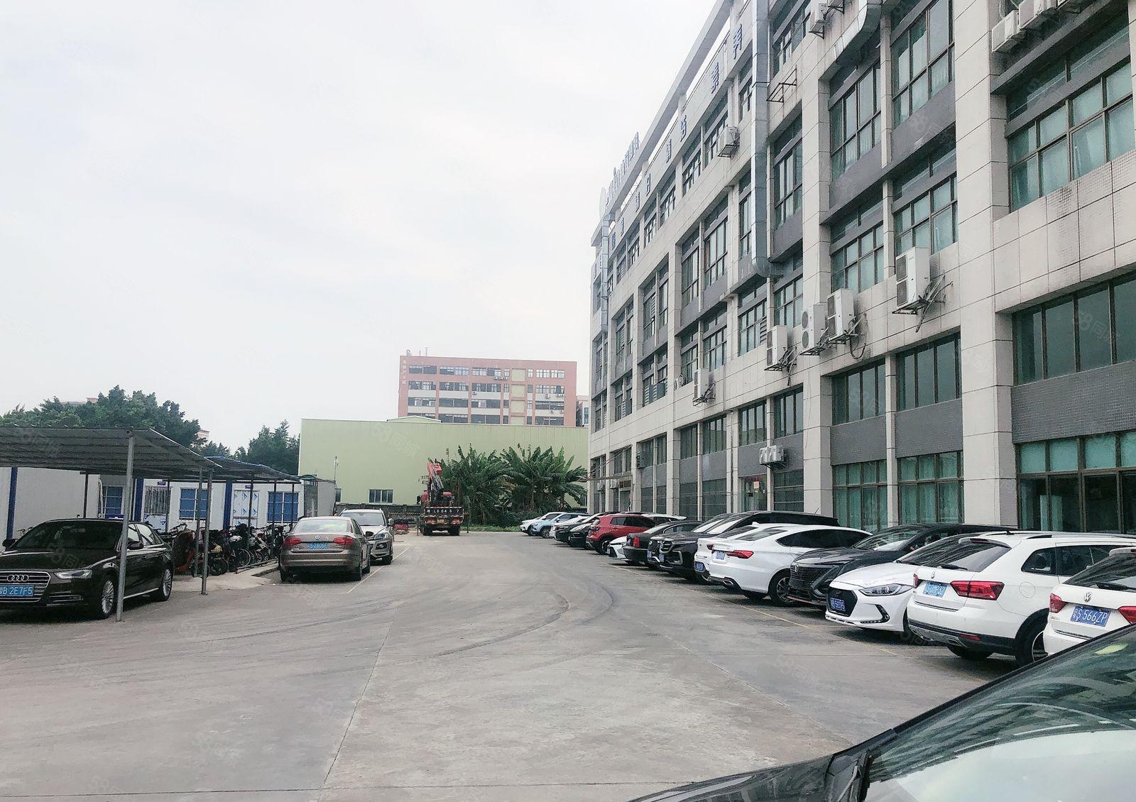 厂房出租   东坑镇新出独院租客分组一楼厂房！