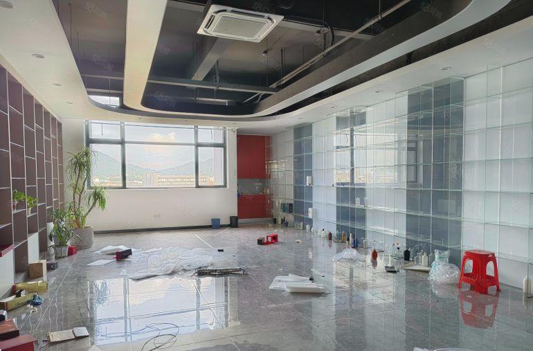 12元东坑精装修楼上2000平！原房东红本厂房形象好低价出租